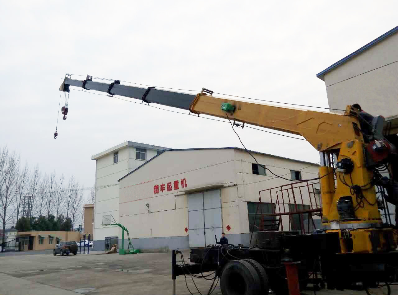 What is the boom crane？Cantilever is a common feature of tower cranes - News - 1