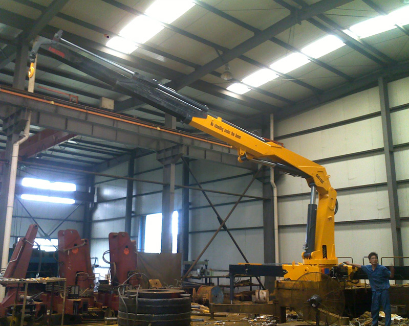 Introduction of winch crane and pulley